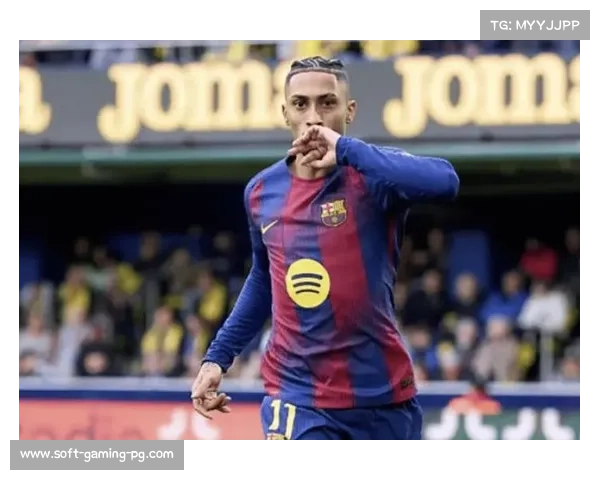 拉菲尼亚回应落选FIFA最佳阵：我不在乎，这没意思